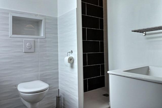 Les Appartements Fenelon Le Cateau-Cambresis Exteriör bild