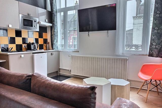 Les Appartements Fenelon Le Cateau-Cambresis Exteriör bild