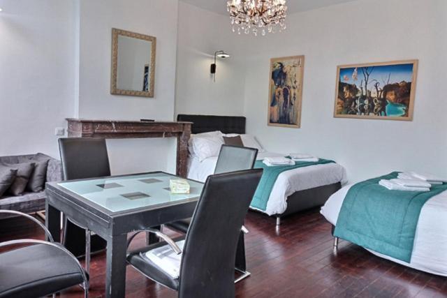 Les Appartements Fenelon Le Cateau-Cambresis Exteriör bild