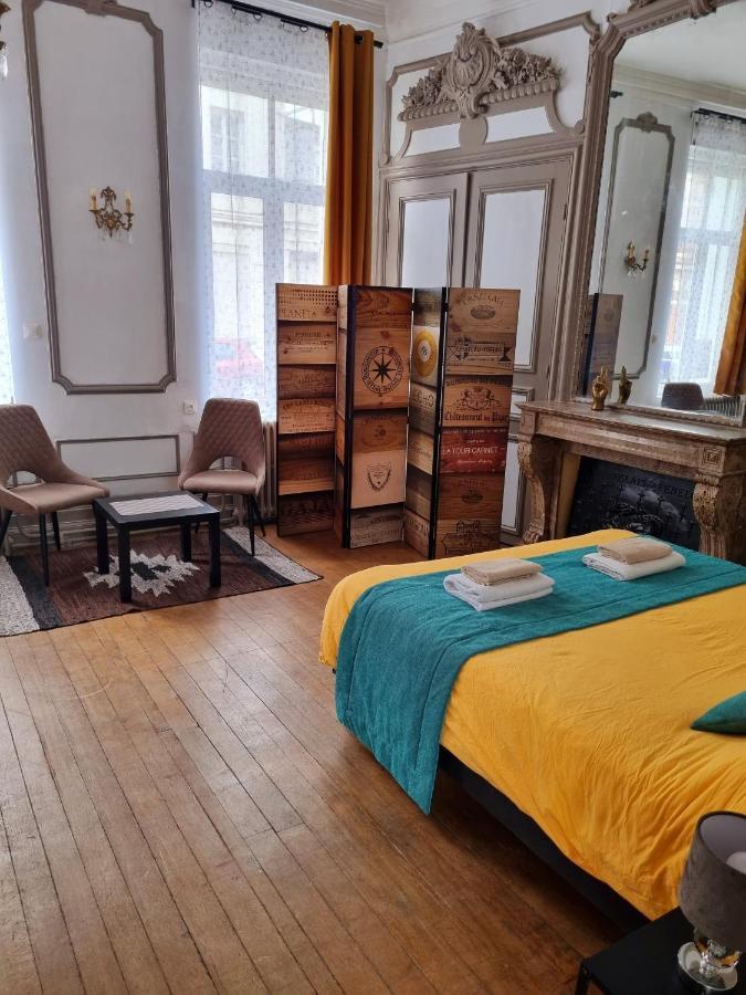 Les Appartements Fenelon Le Cateau-Cambresis Exteriör bild