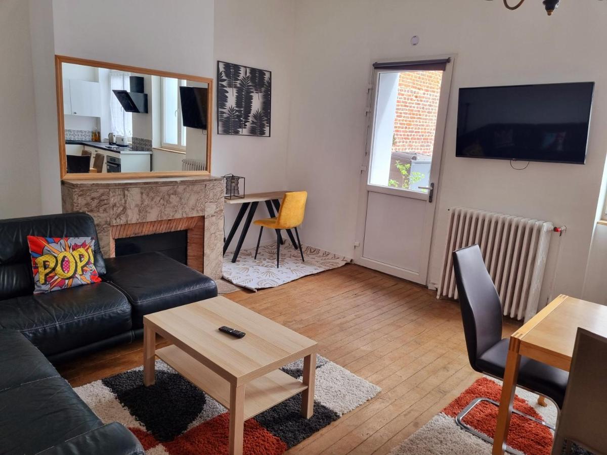 Les Appartements Fenelon Le Cateau-Cambresis Exteriör bild